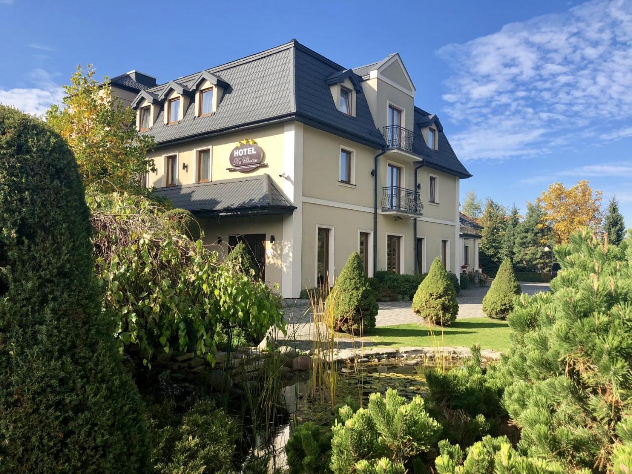 Hotel "Na Uboczu" Varşovia Exterior foto